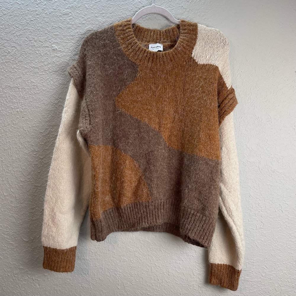 Flat‎ white Los Angeles Sweater